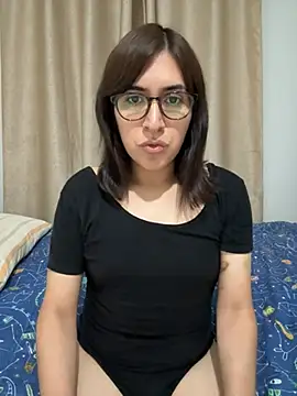 Snapshot of Eide-26 chatting on 07-04-26, 03:56 Eide-26 online show from 07-04-26, 03:56
