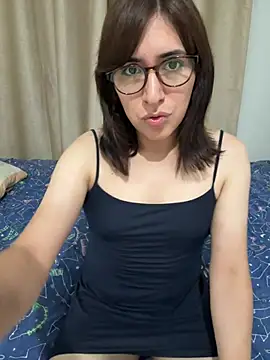 Snapshot of Eide-26 chatting on 07-14-26, 03:22 Eide-26 online show from 07-14-26, 03:22