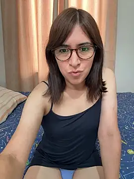 Snapshot of Eide-26 chatting on 07-17-26, 01:07 Eide-26 online show from 07-17-26, 01:07