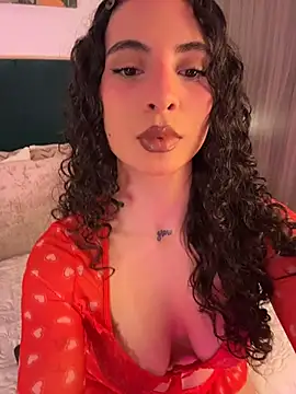 Snapshot of IrinaBlanc chatting on 02-06-26, 12:48 IrinaBlanc online show from 02-06-26, 12:48