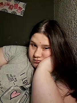 Snapshot of TUWACHA7777 chatting on 04-28-26, 04:34 TUWACHA7777 online show from 04-28-26, 04:34