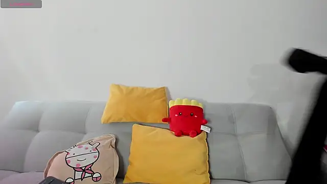 Fernanda aaaa online show from 04-04-26, 02:58