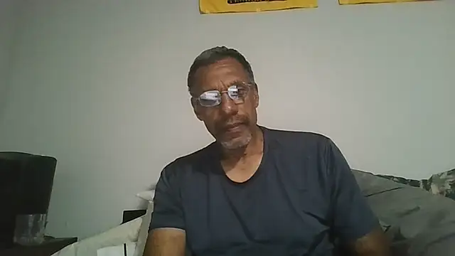 Snapshot of swimmer2496 chatting on 07-08-26, 02:38 swimmer2496 online show from 07-08-26, 02:38