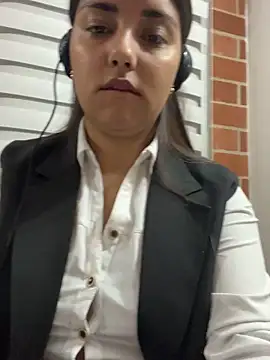 A-uroora online show from 02-14-26, 07:27