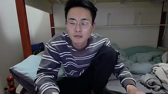 Snapshot of Aint686 chatting on 03-15-26, 01:28 Aint686 online show from 03-15-26, 01:28