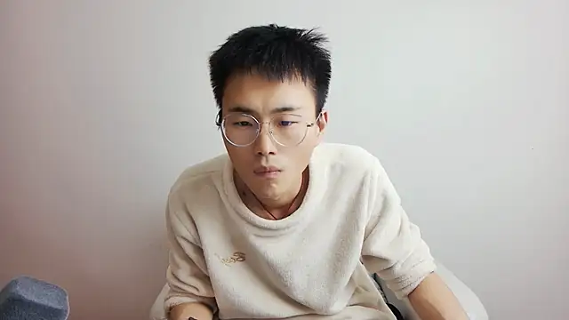 Snapshot of Aint686 chatting on 03-16-26, 01:59 Aint686 online show from 03-16-26, 01:59