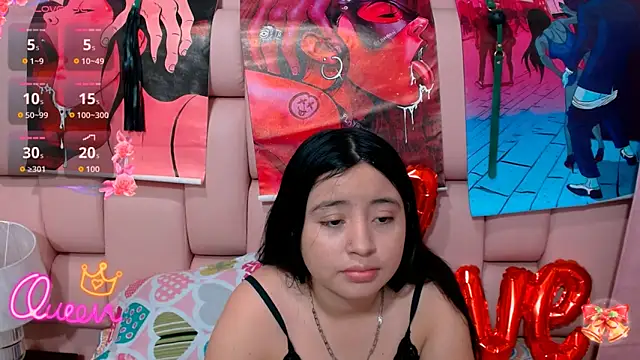 Snapshot of angelhotlatina18 chatting on 02-16-26, 12:01 angelhotlatina18 online show from 02-16-26, 12:01