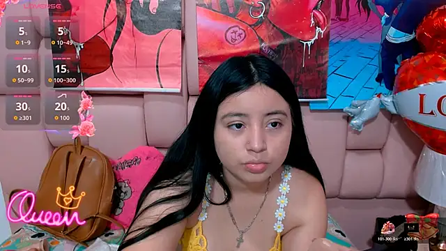 Snapshot of angelhotlatina18 chatting on 02-23-26, 11:51 angelhotlatina18 online show from 02-23-26, 11:51