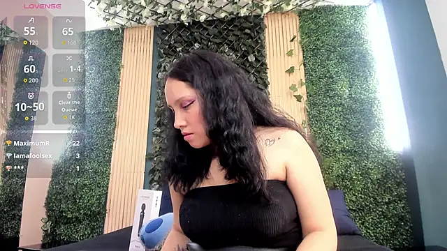 Snapshot of AmberAddamss chatting on 01-31-26, 07:11 AmberAddamss online show from 01-31-26, 07:11