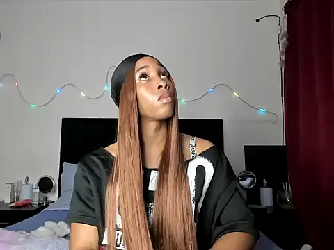 YourDreamReal online show from 02-11-26, 03:33