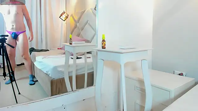 Angel Sanzz online show from 02-17-26, 01:07