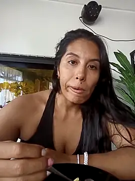 LizaLorini online show from 04-04-26, 04:59