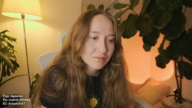 Snapshot of Scarlett_NoirMuse chatting on 02-01-26, 11:36 Scarlett NoirMuse online show from 02-01-26, 11:36