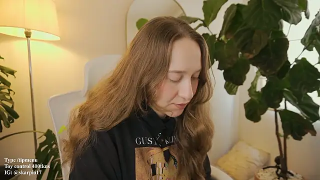 Snapshot of Scarlett_NoirMuse chatting on 02-02-26, 02:38 Scarlett NoirMuse online show from 02-02-26, 02:38