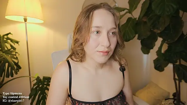 Snapshot of Scarlett_NoirMuse chatting on 02-13-26, 07:32 Scarlett NoirMuse online show from 02-13-26, 07:32