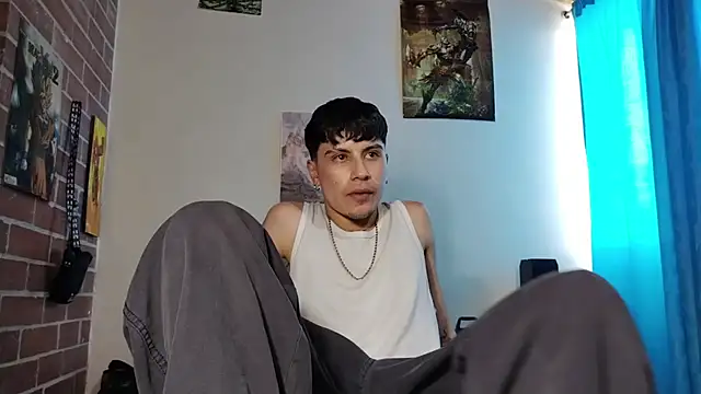 Snapshot of PaulDamico chatting on 05-22-26, 05:40 PaulDamico online show from 05-22-26, 05:40