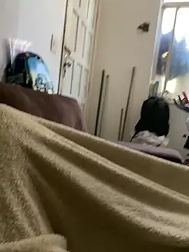 Snapshot of hudson19cm chatting on 02-11-26, 02:11 hudson19cm online show from 02-11-26, 02:11