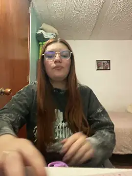 Snapshot of Vixroy7 chatting on 05-01-26, 10:03 Vixroy7 online show from 05-01-26, 10:03
