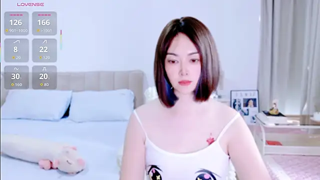 Snapshot of 10ve1y chatting on 06-17-26, 03:20 10ve1y online show from 06-17-26, 03:20
