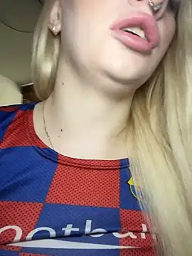 Snapshot of DayaFoxy chatting on 07-19-26, 01:59 DayaFoxy online show from 07-19-26, 01:59