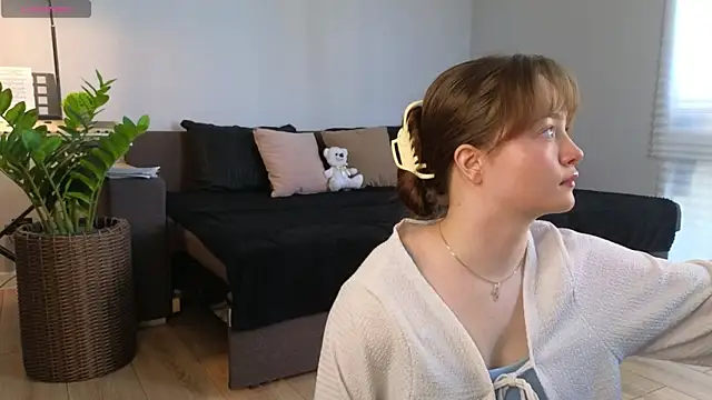 MillaKowal online show from 04-05-26, 12:13