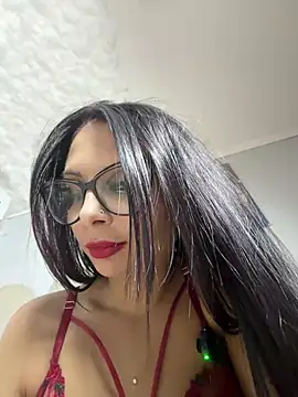 HiddendesireXO01 online show from 07-05-26, 06:48