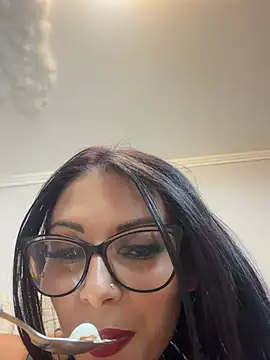HiddendesireXO01 online show from 07-06-26, 07:16