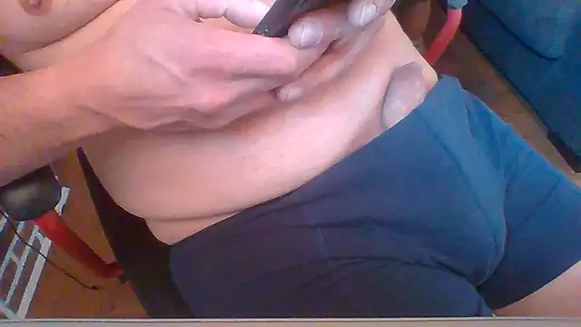 Snapshot of ludowrss chatting on 07-04-26, 10:54 ludowrss online show from 07-04-26, 10:54