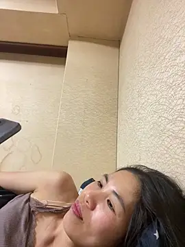 Snapshot of Keola_kwad chatting on 02-11-26, 11:59 Keola kwad online show from 02-11-26, 11:59