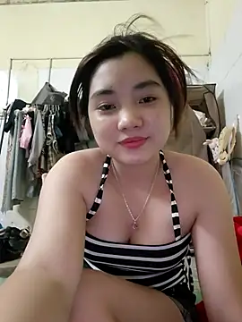 Snapshot of Pinks_cool chatting on 08-03-26, 02:33 Pinks cool online show from 08-03-26, 02:33