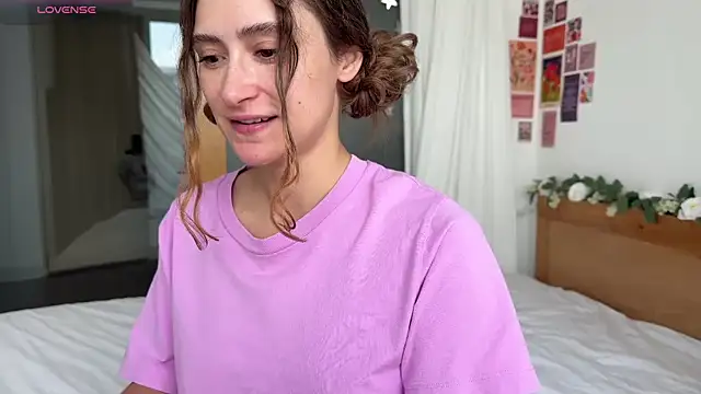 cutiemari online show from 07-18-26, 04:16