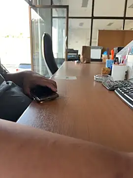 Snapshot of Crice1997 chatting on 01-19-26, 10:19 Crice1997 online show from 01-19-26, 10:19