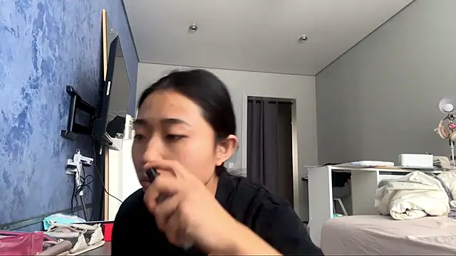 SweetMiaXO online show from 02-05-26, 04:06