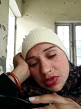 Snapshot of Cute-karisma1234 chatting on 02-03-26, 03:59 Cute-karisma1234 online show from 02-03-26, 03:59