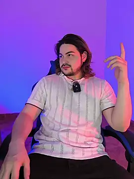 Snapshot of Derek_Vow chatting on 02-06-26, 04:06 Derek Vow online show from 02-06-26, 04:06