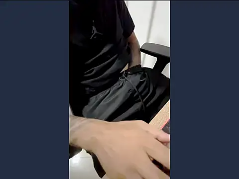 austin Dark online show from 06-01-26, 11:39