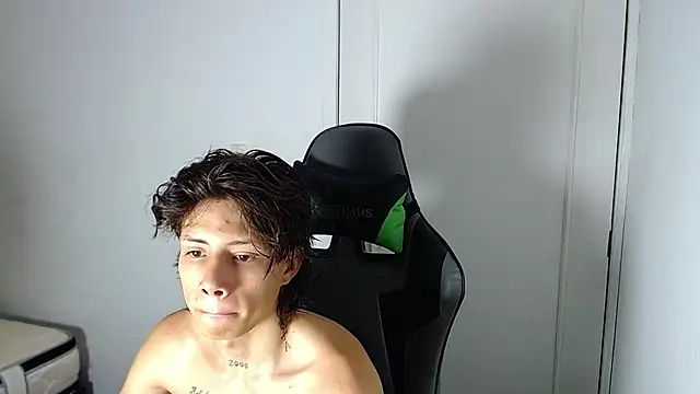 Snapshot of Didi_hard chatting on 03-01-26, 10:45 Didi hard online show from 03-01-26, 10:45