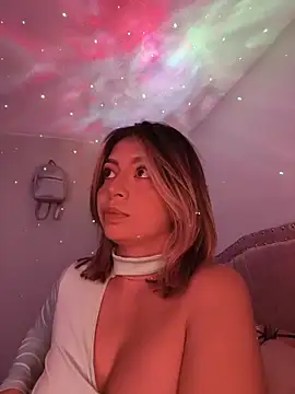 Snapshot of BellaDonna_16 chatting on 02-12-26, 11:22 BellaDonna 16 online show from 02-12-26, 11:22