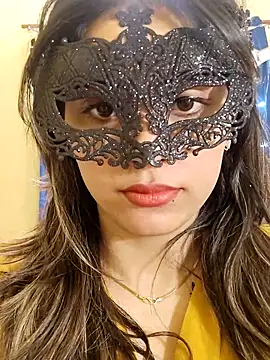 Snapshot of NEERU-STRIP chatting on 02-13-26, 04:03 NEERU-STRIP online show from 02-13-26, 04:03