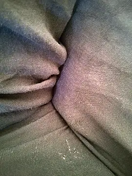 Snapshot of Hot-Anita_ chatting on 02-25-26, 06:01 Hot-Anita online show from 02-25-26, 06:01