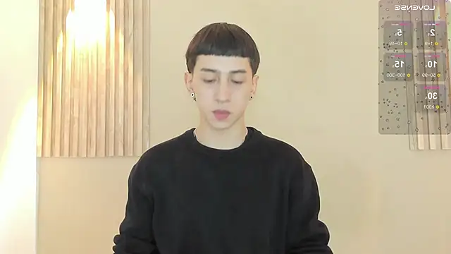 Snapshot of lian_cameron chatting on 02-24-26, 03:59 lian cameron online show from 02-24-26, 03:59