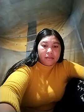 Snapshot of kussecka chatting on 02-18-26, 12:39 kussecka online show from 02-18-26, 12:39