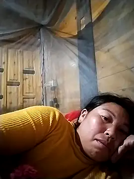 Snapshot of kussecka chatting on 02-18-26, 01:07 kussecka online show from 02-18-26, 01:07