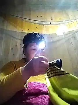 Snapshot of kussecka chatting on 02-20-26, 01:24 kussecka online show from 02-20-26, 01:24