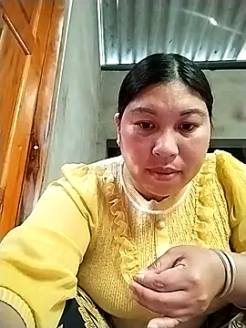 Snapshot of kussecka chatting on 02-26-26, 02:43 kussecka online show from 02-26-26, 02:43