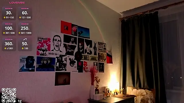 Snapshot of Kendaliby_ chatting on 02-05-26, 01:21 Kendaliby online show from 02-05-26, 01:21