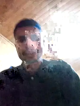 Snapshot of Tiagoow01 chatting on 05-18-26, 11:32 Tiagoow01 online show from 05-18-26, 11:32