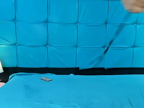 Snapshot of Ferrtts chatting on 02-25-26, 10:41 Ferrtts online show from 02-25-26, 10:41