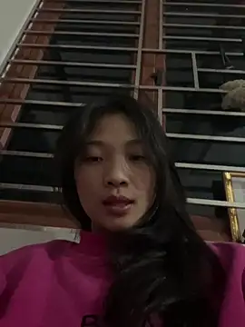 Snapshot of Lyn-be99 chatting on 02-08-26, 01:58 Lyn-be99 online show from 02-08-26, 01:58