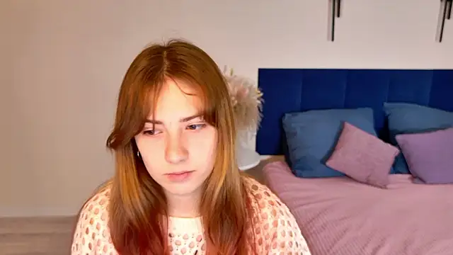 Snapshot of Elis_bb chatting on 02-16-26, 07:21 Elis bb online show from 02-16-26, 07:21